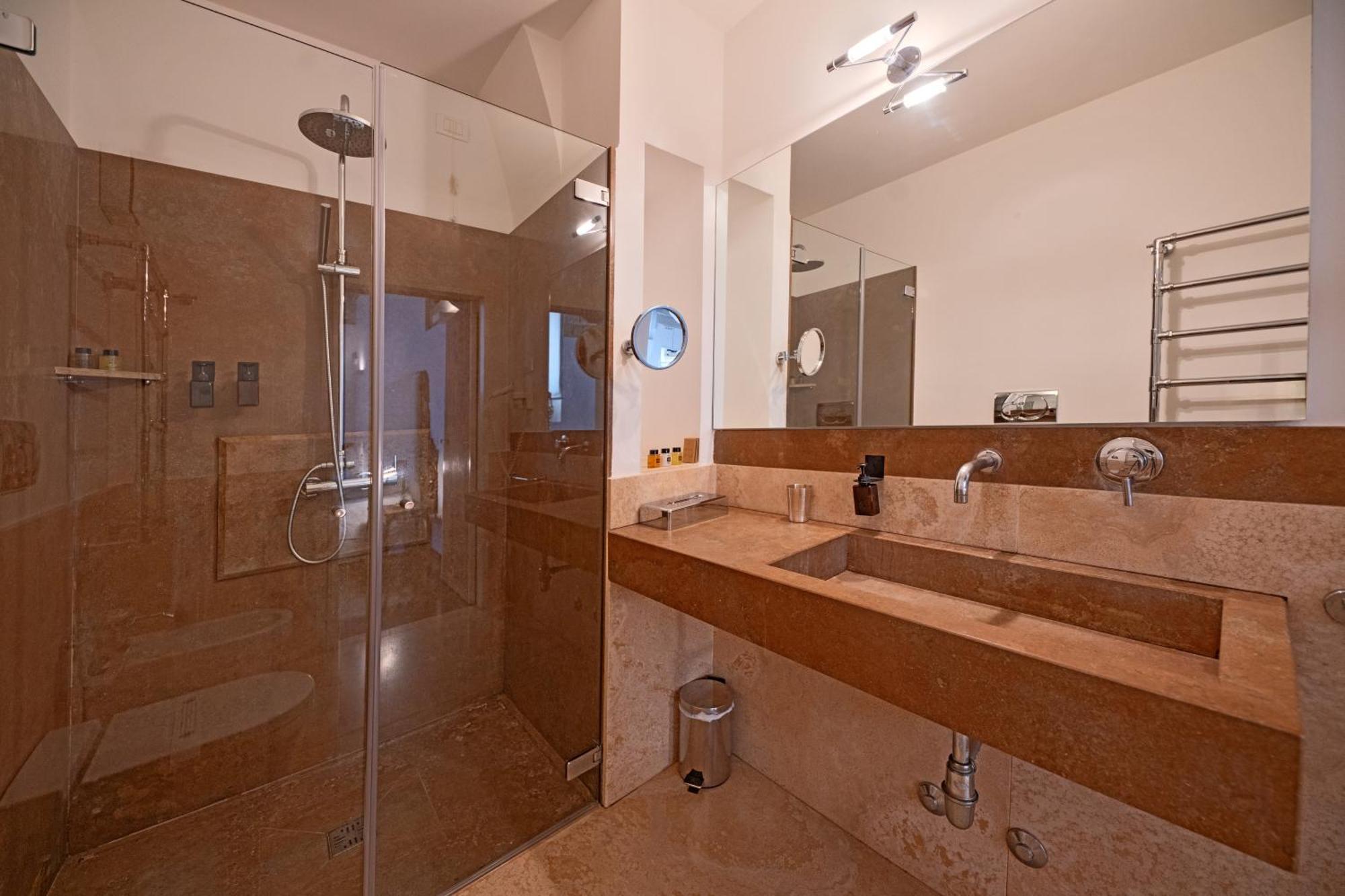 Palazzo Persone Dimora Storica Bed & Breakfast Lecce Eksteriør bilde