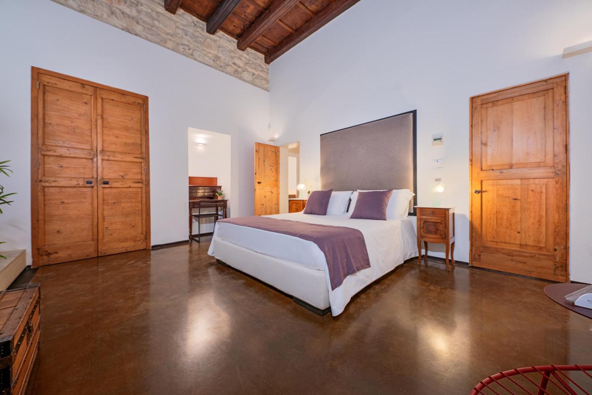 Palazzo Persone Dimora Storica Bed & Breakfast Lecce Eksteriør bilde