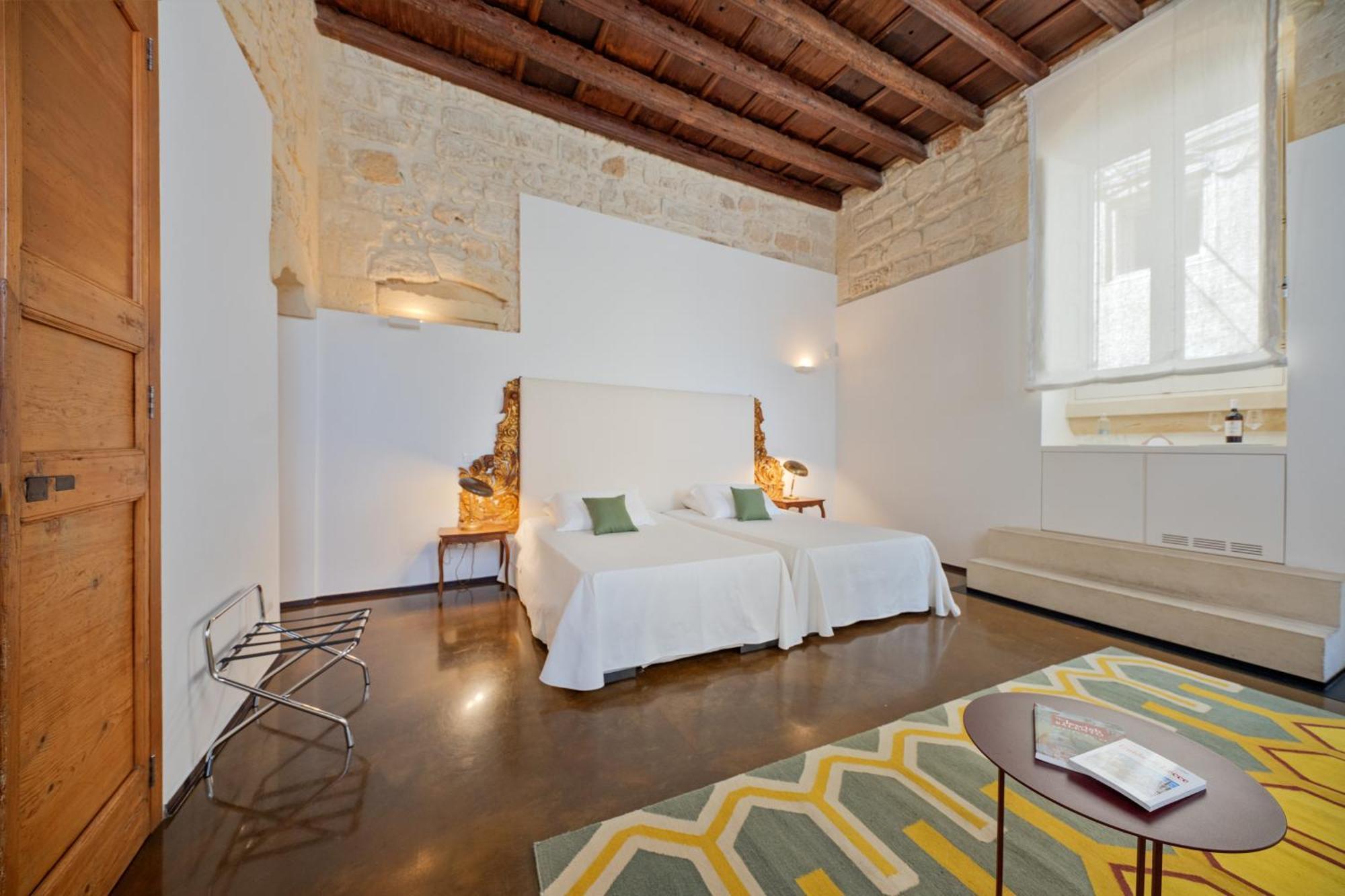 Palazzo Persone Dimora Storica Bed & Breakfast Lecce Eksteriør bilde