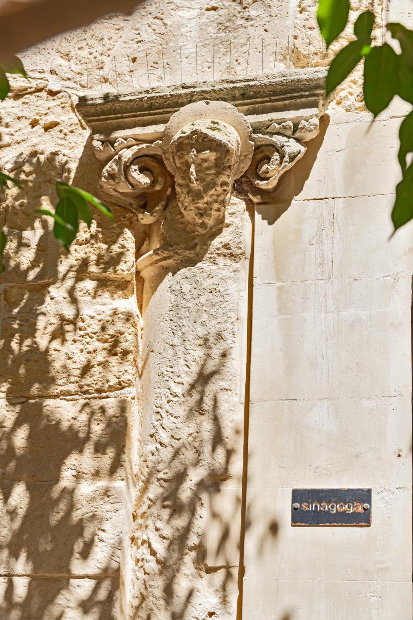 Palazzo Persone Dimora Storica Bed & Breakfast Lecce Eksteriør bilde